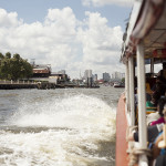 En bateau pour descendre le fleuve