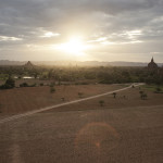 Coucher de soleil sur les temples