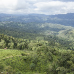 Vue sur une vallée Shan