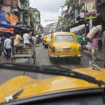 En taxi dans les rues de Kolkata